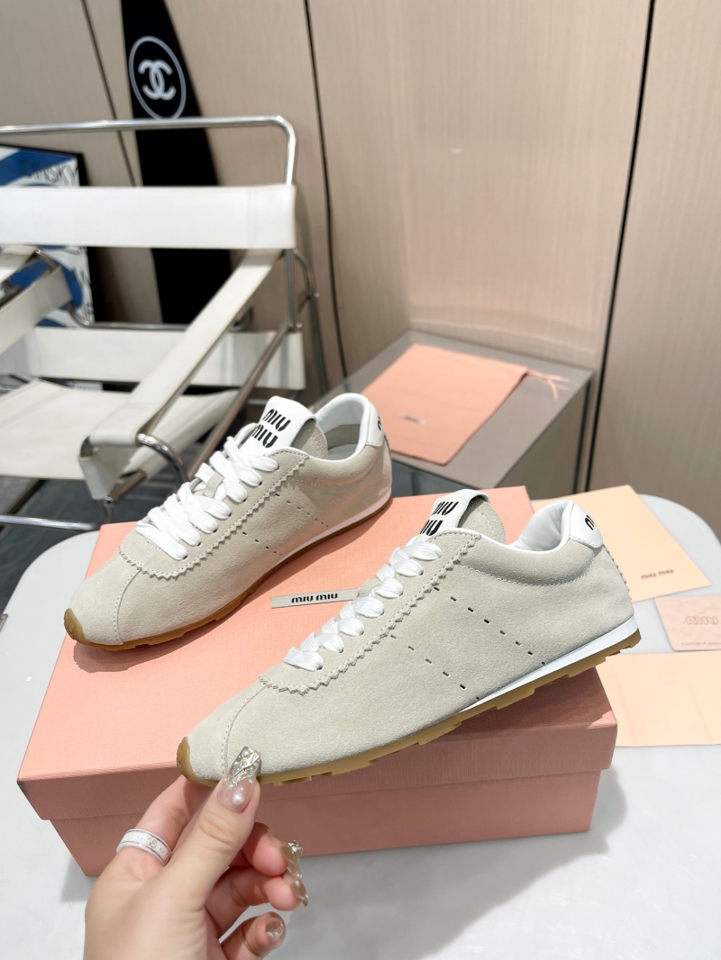 Miu Miu Casual Shoes